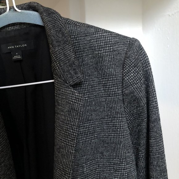 SOLD! Ann Taylor Structured Wool Cotton Grey Checkered Blazer Jacket - Picture 2 of 7